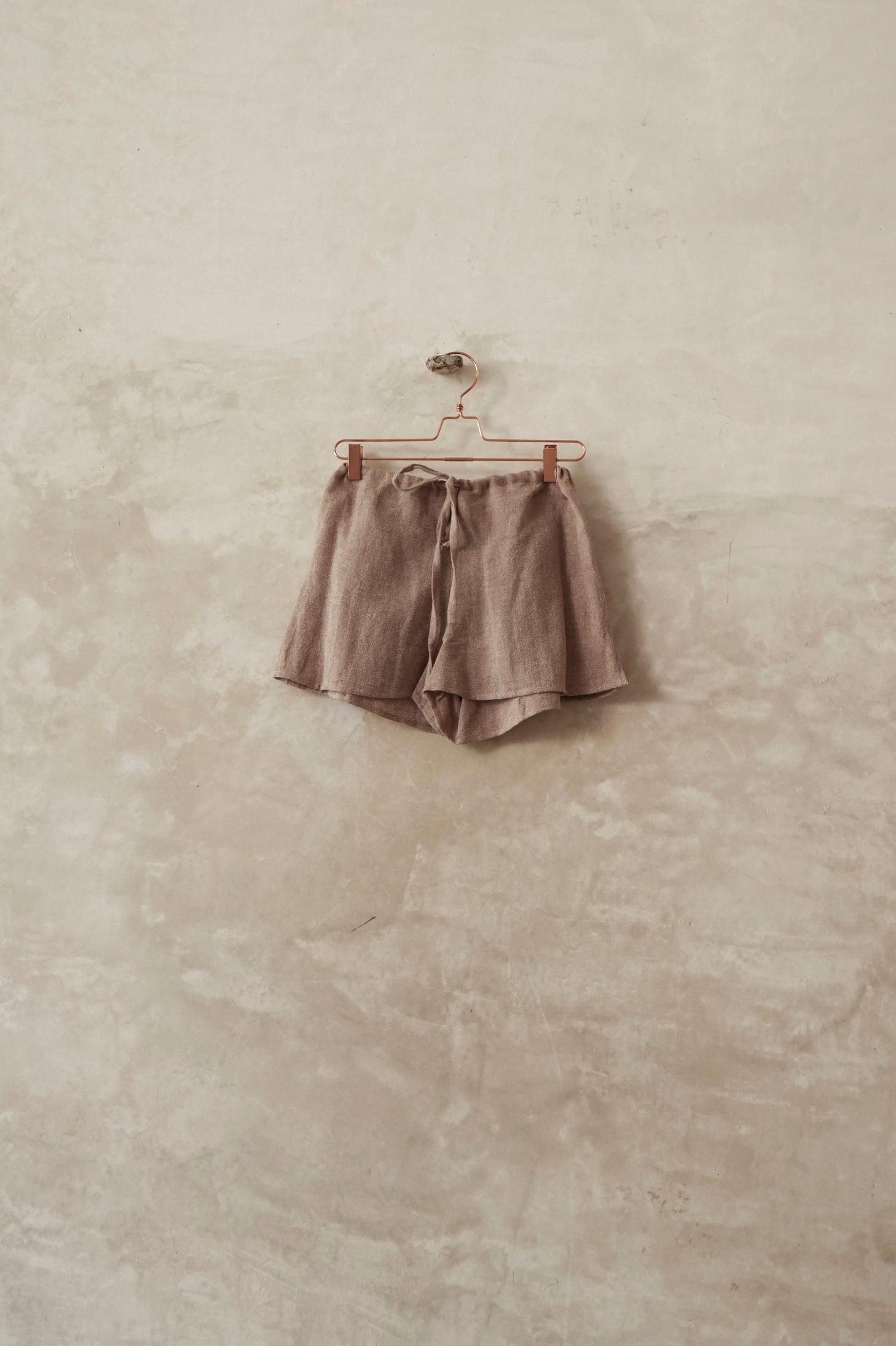 SHORT TZALAM
